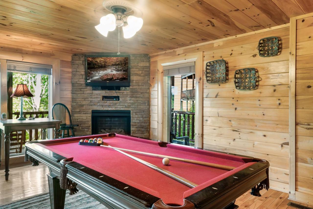 Summer Sale! Pool, Sauna, View, Hottub, Game Sevierville Exterior foto