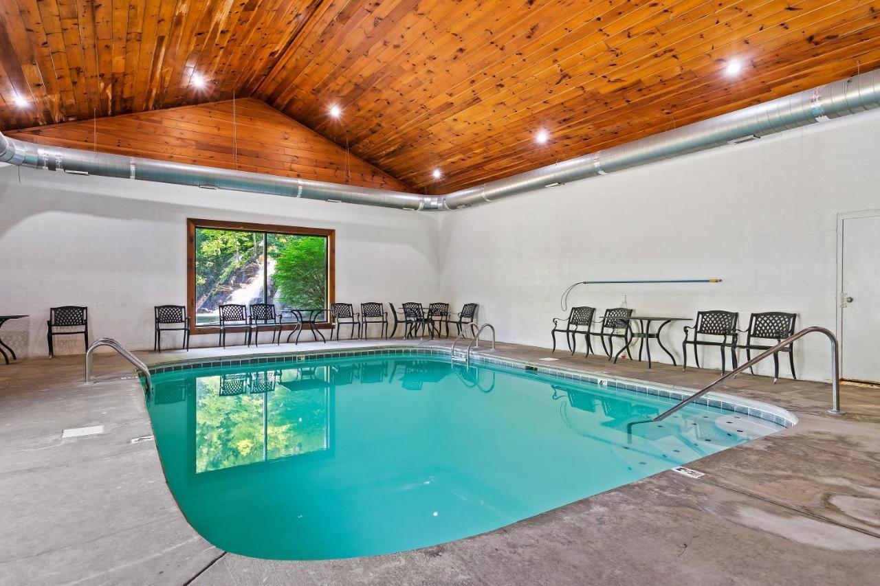 Summer Sale! Pool, Sauna, View, Hottub, Game Sevierville Exterior foto
